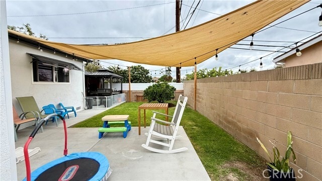 Building Photo - 6472 Brown Cir