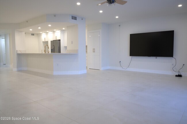 Building Photo - 2095 Jimmy Buffett Mem Hwy