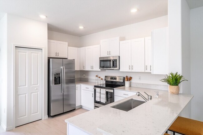 Building Photo - 5047 Capri Hbr Dr