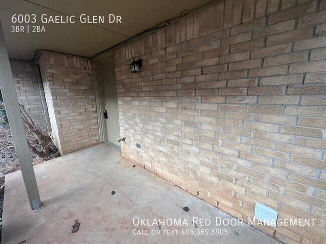 Building Photo - 6003 Gaelic Glen Dr