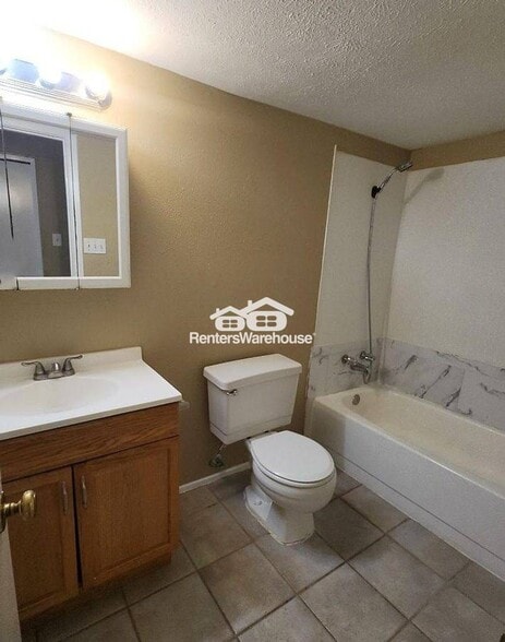 Building Photo - 24310 Rockin 7 Dr