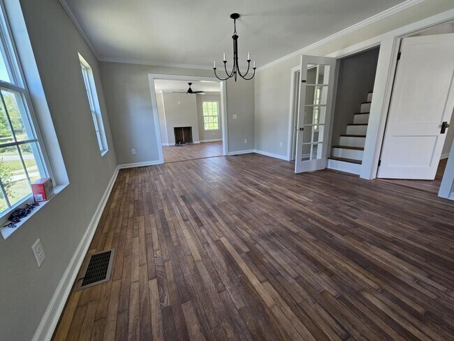 Building Photo - 1120 Morningside Dr