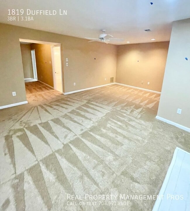Building Photo - 1819 Duffield Ln