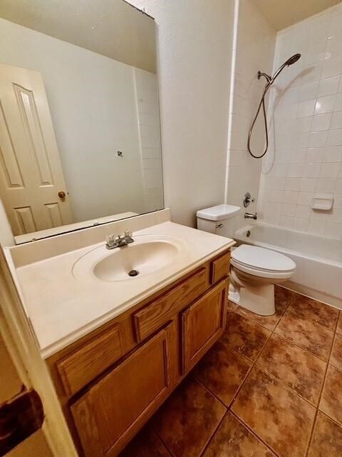 Building Photo - 23915 Floragate Dr