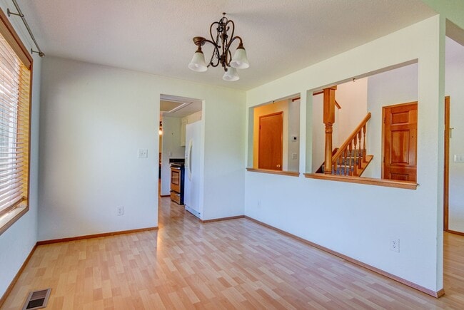 Building Photo - Beautiful Westside Oak Harbor Home Near Sunset Beach – 3 Bed + Bonus Room