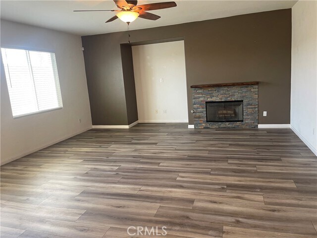 Building Photo - 37075 Parkway Dr