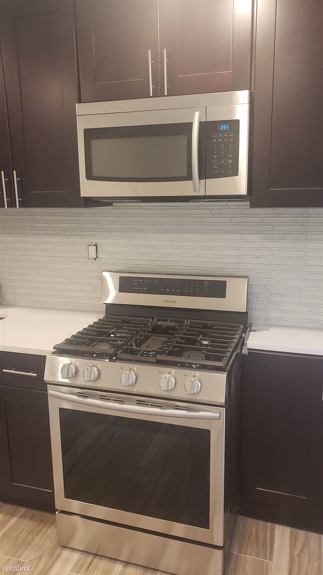 Building Photo - 501 Rahway Ave