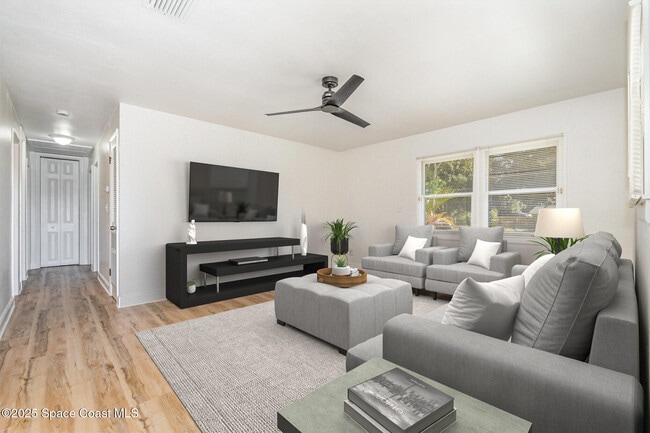 Building Photo - 4226 Sherwood Blvd