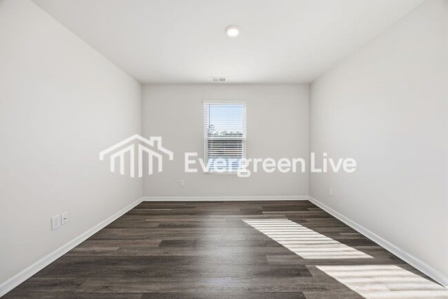 Building Photo - 1204 Beechridge Ct