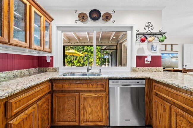 Building Photo - 1275 Summerwood Cir
