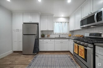 H9 - Hesby Cottages