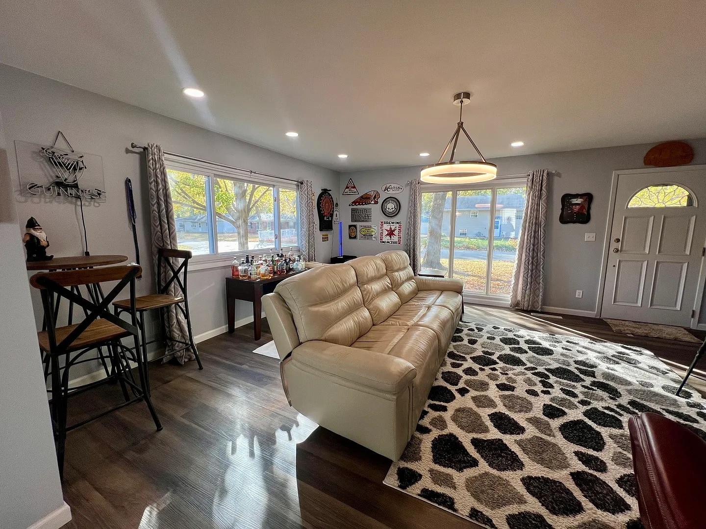 Building Photo - 1012 Scottsdale Dr