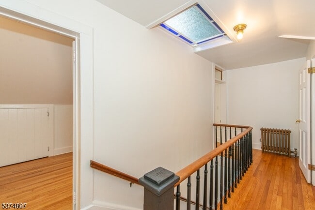 Building Photo - 92 Watchung Ave