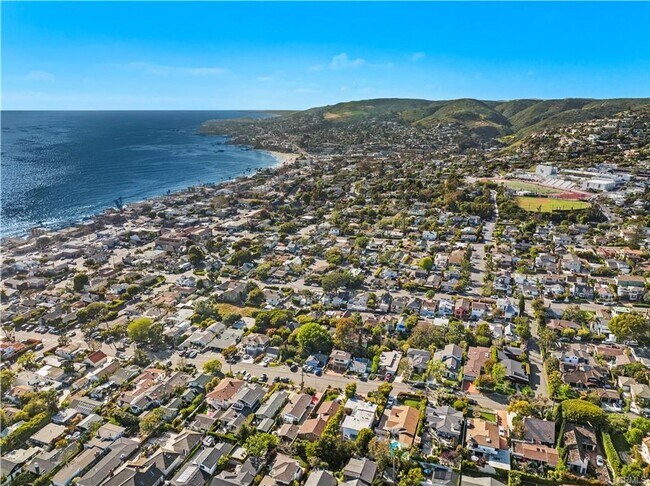 Building Photo - Laguna Village Furnished Rental