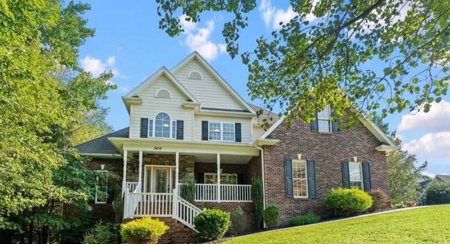 Building Photo - 3816 Steve Ikerd Dr NE