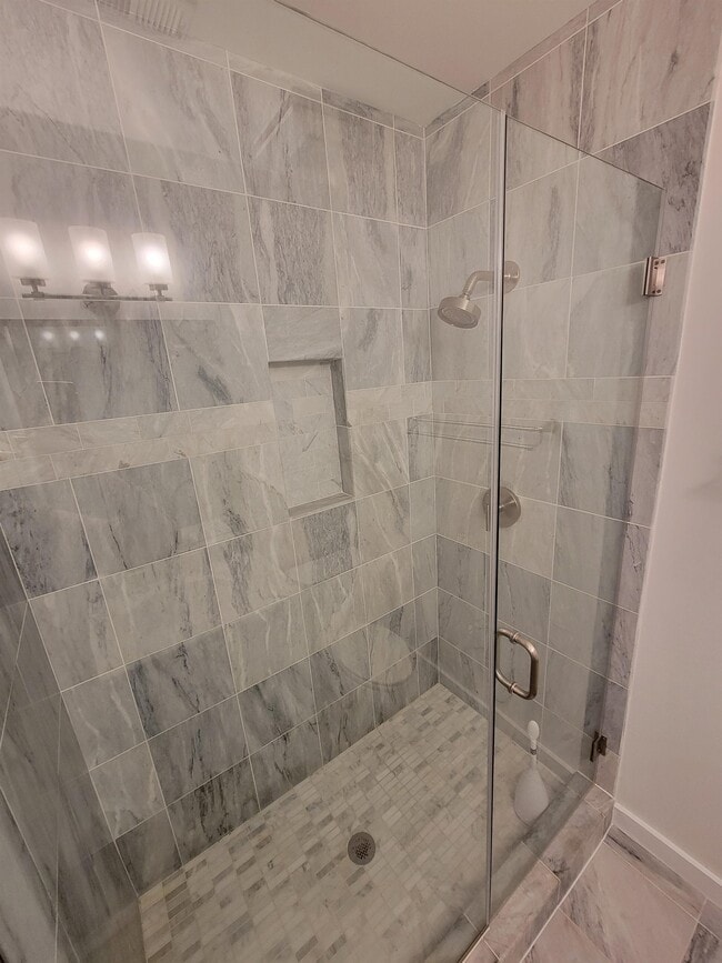 Building Photo - 1447 Girard St NW