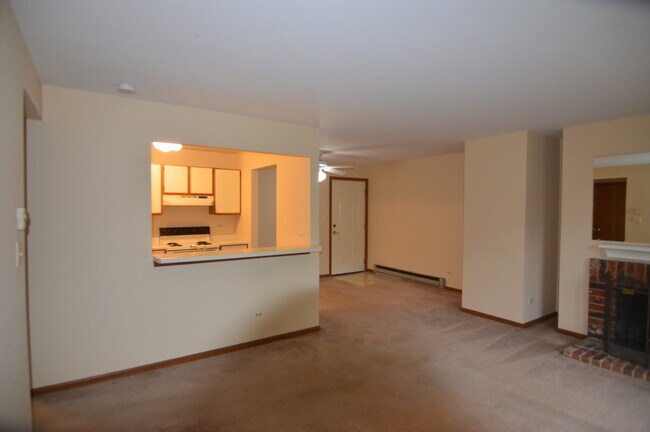 Building Photo - 4408 W Shamrock Ln