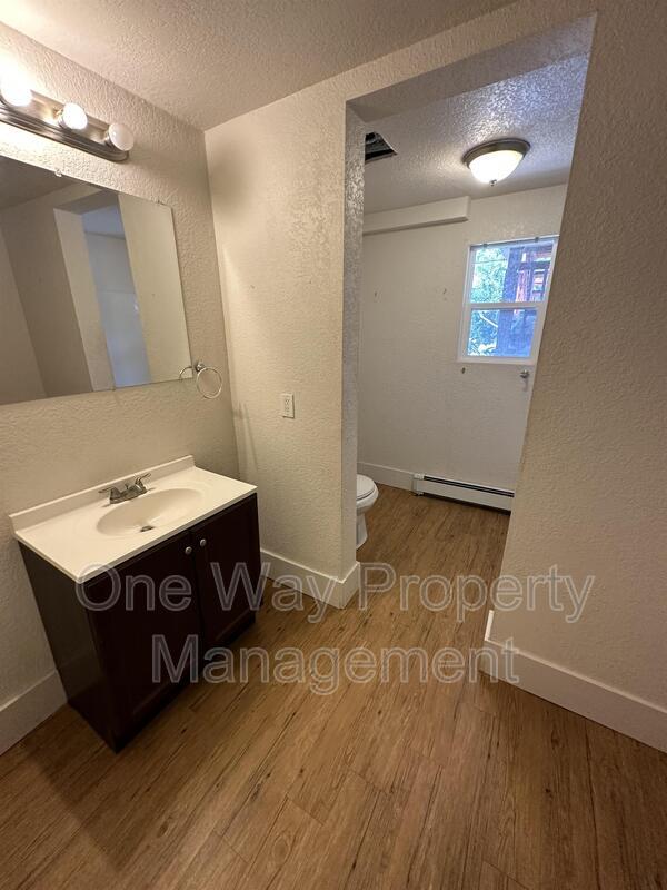 Building Photo - 1317 11th Ave