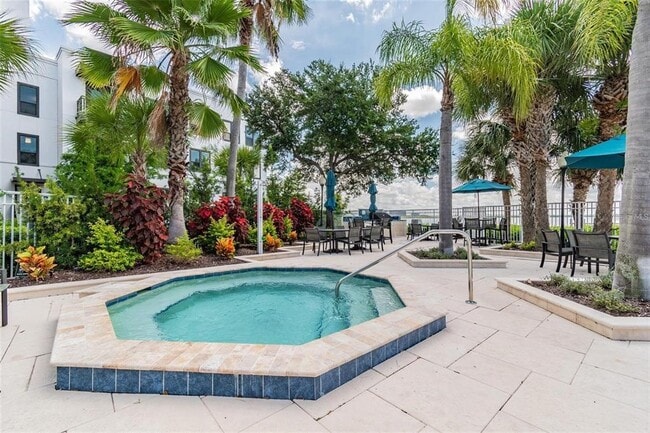 Building Photo - 4304 Bay Club Cir