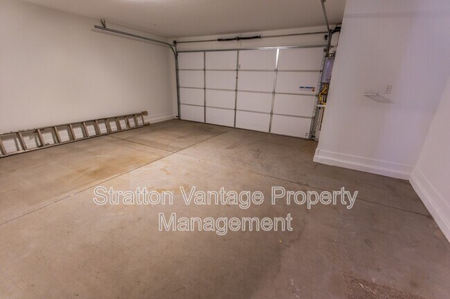 Building Photo - 3855 S McQueen Rd