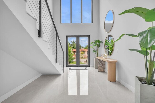 Building Photo - 2951 NW 13th St