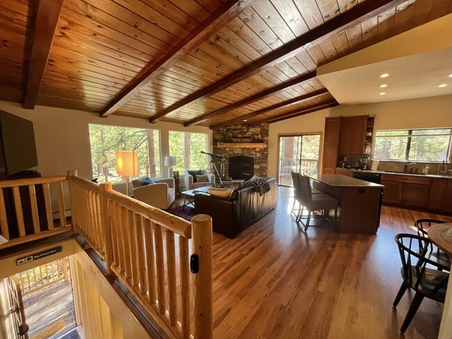 Building Photo - 114 Angora Ct