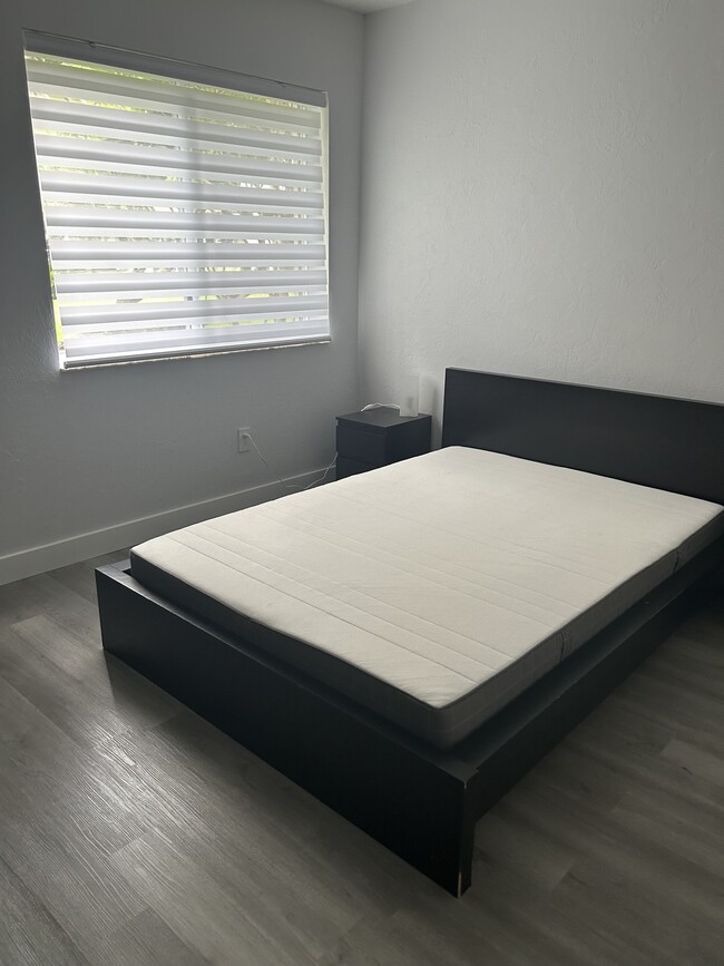 Building Photo - 972 NW 93rd Ave