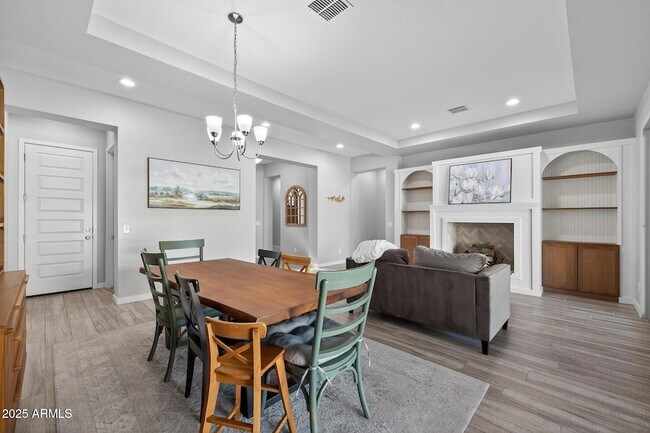 Building Photo - 20194 E Raven Dr