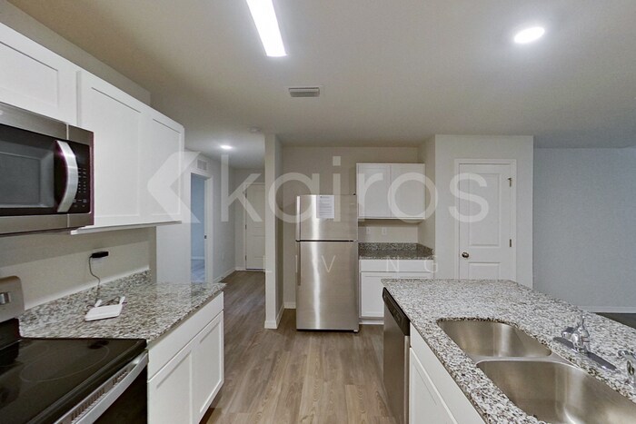 Building Photo - 9141 Aegean Cir