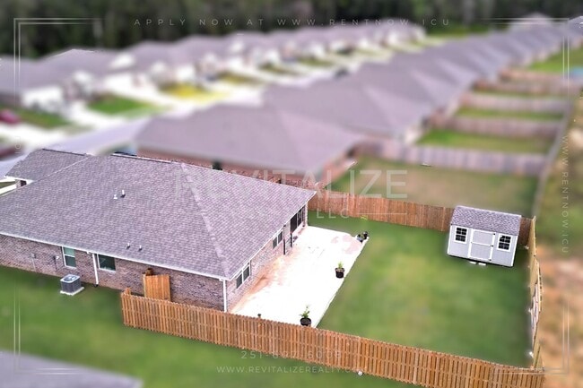 Building Photo - Smart 4 Bd / 2 Ba Home in West Mobile Gate...