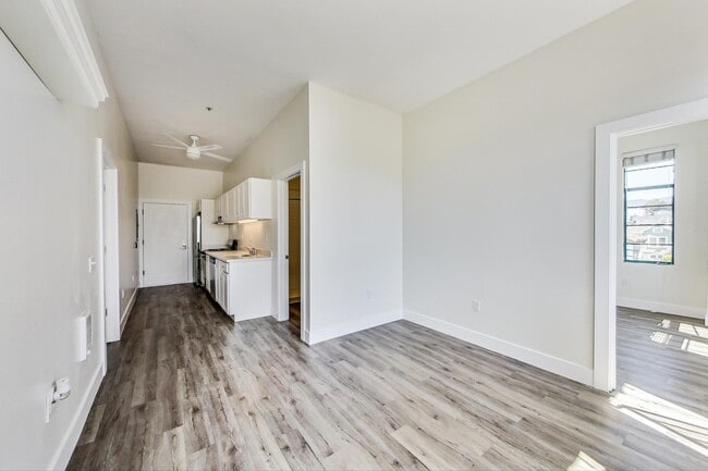 Floorplan - The Rose on Bond