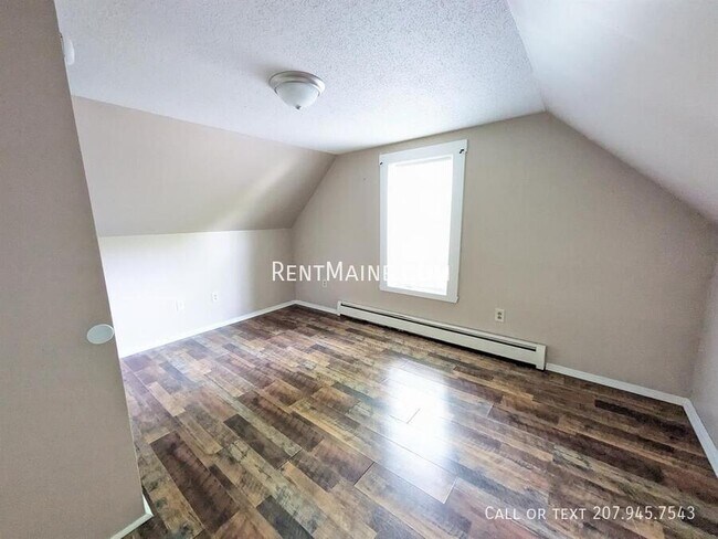 Building Photo - 12 Spring St