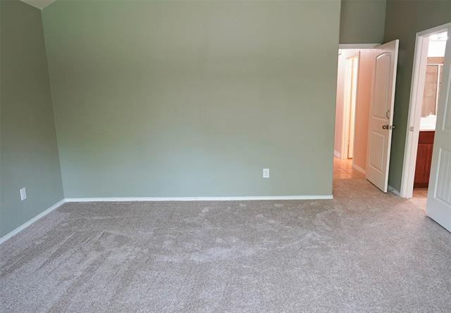 Building Photo - 9000 Holliday Ln