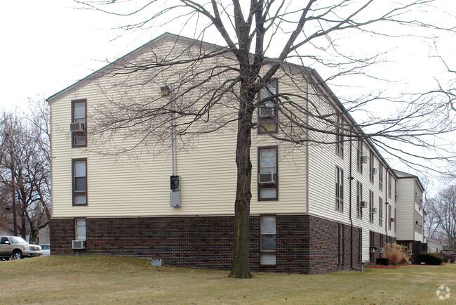 Building Photo - Mount Zion Apartments