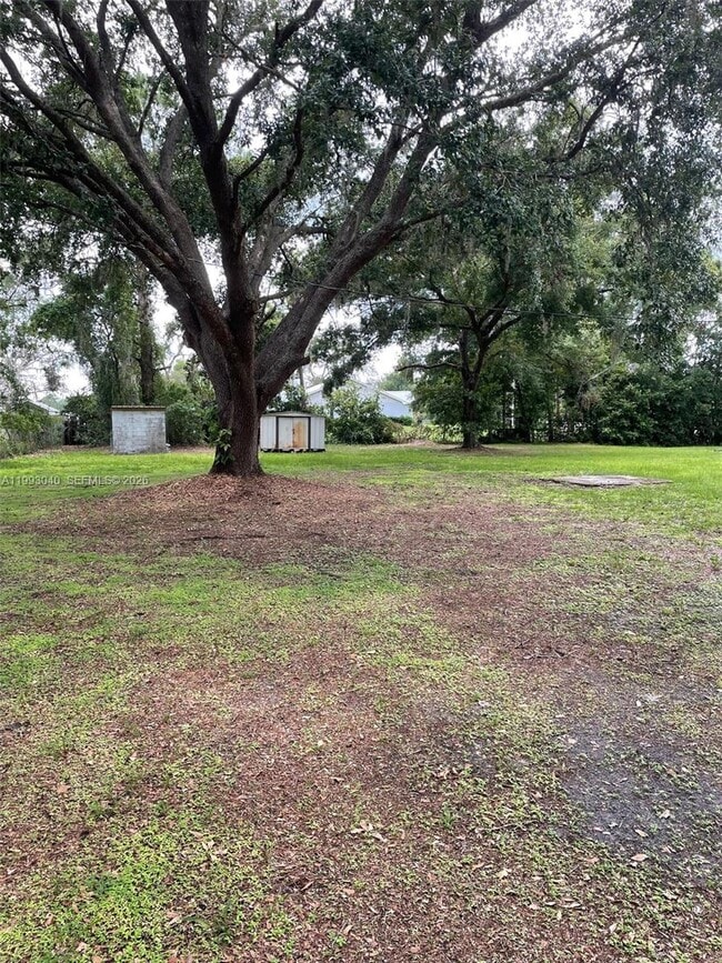 Building Photo - 8638 Gibson Oaks Dr