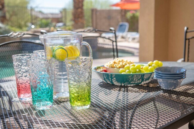 Building Photo - 40834 Adriatico Ct