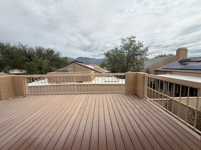 Building Photo - 3160 N Brittlebush Ln