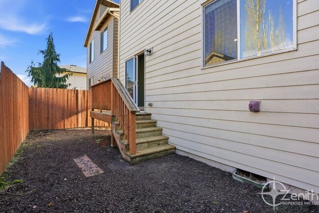 Building Photo - 3906 Nicholson Rd