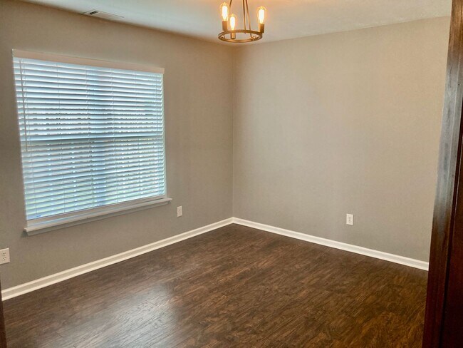 Building Photo - Family Home in Grovetown