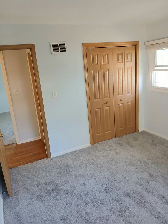 Building Photo - 1388 Gardina Vista