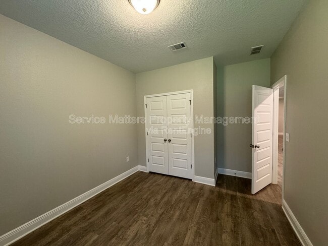 Building Photo - 7982 Silver Maple Dr