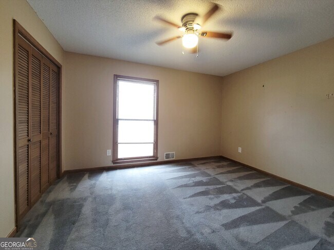 Building Photo - 788 Harrison Mill Rd