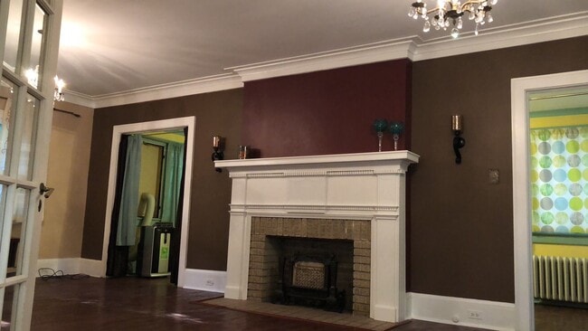 Building Photo - 91 N Portage Path