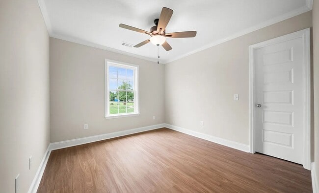 Building Photo - 106 Enclave Ct