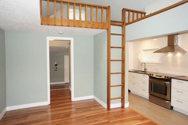 Building Photo - NE Portland updated one bedroom "Jewel"