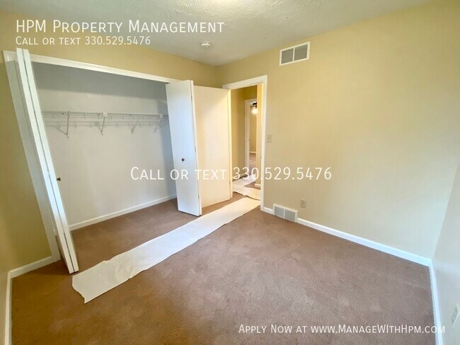 Building Photo - 5762 Kentview Ave NW