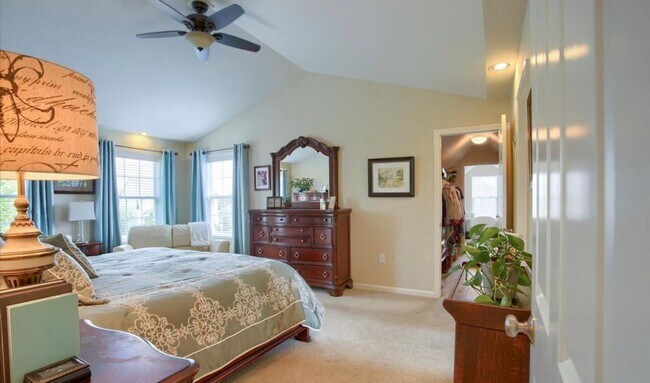 Building Photo - 834 Northern Spy Dr
