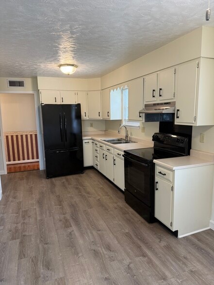 Building Photo - 320 Port William Ln