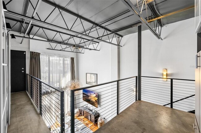 Building Photo - 213 N 12th St