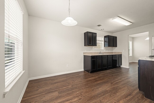 Building Photo - 21415 Partha Way